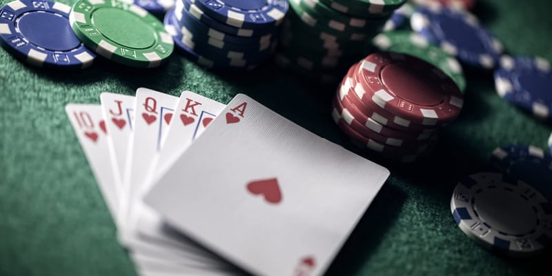 Cách chơi Poker đơn giản